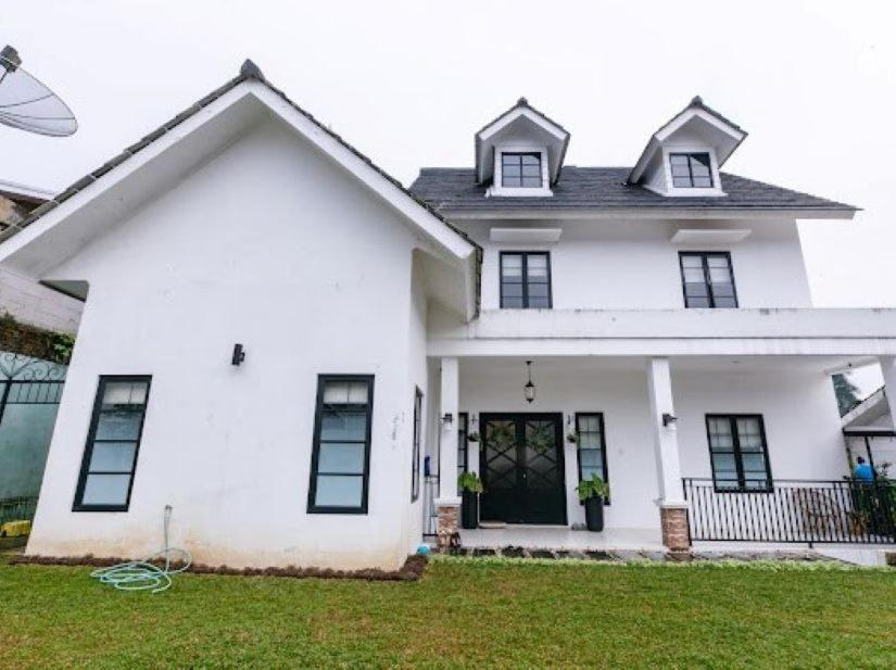 Stylish Villa At Green Apple U 35A Cipanas Puncak Sindanglaya Экстерьер фото